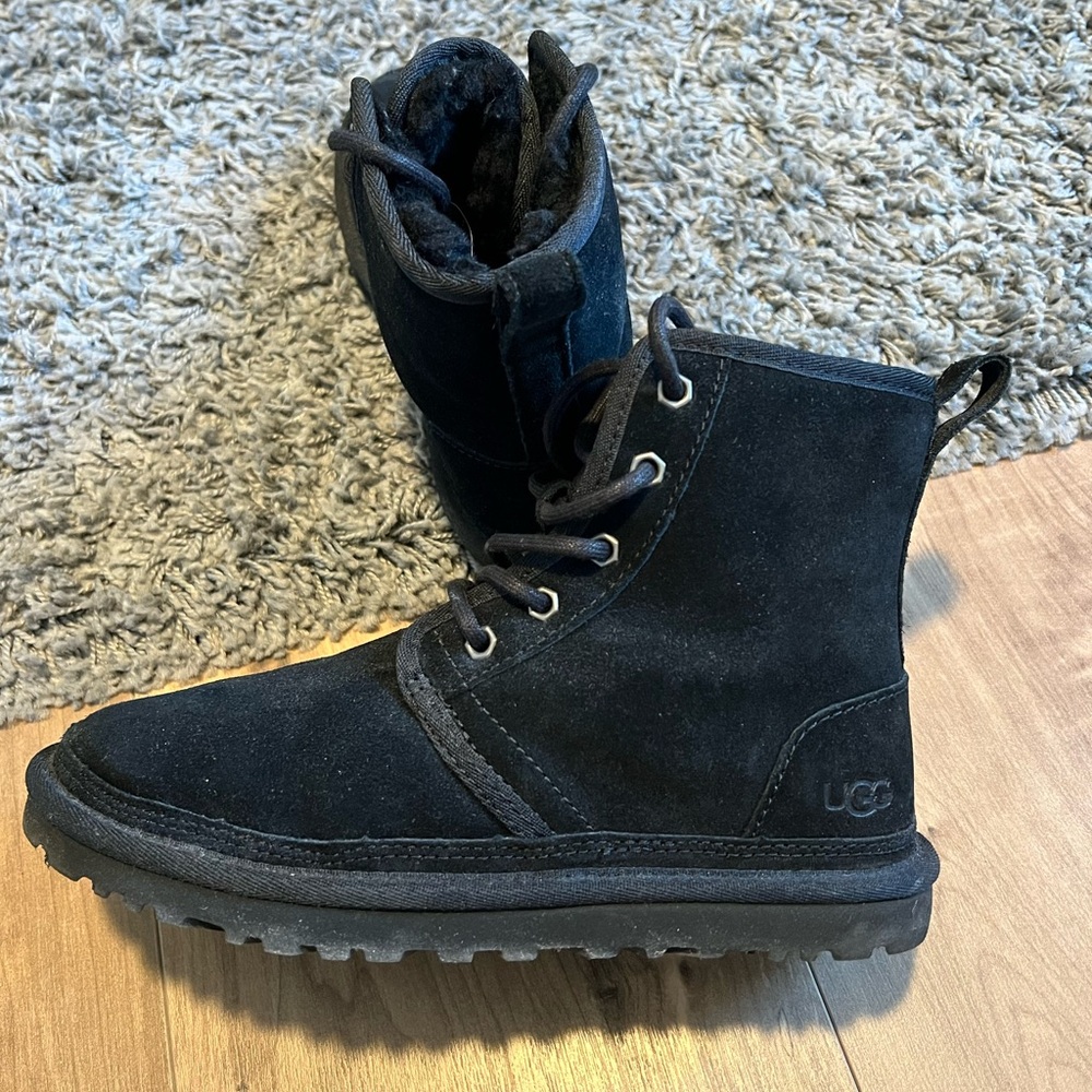 Women's UGG Neumel Boot
